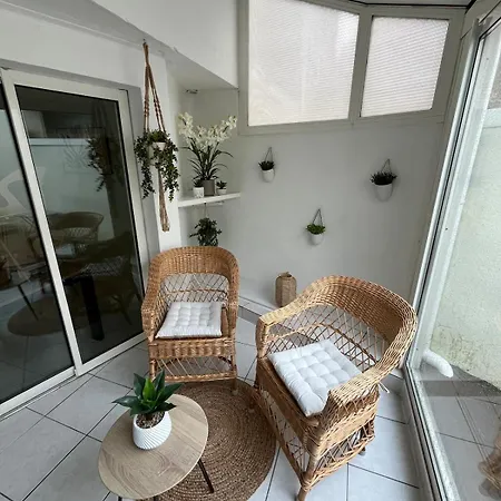 Le Liseo - Terrasse, Veranda Au Coeur Du Centre Appartement Niort